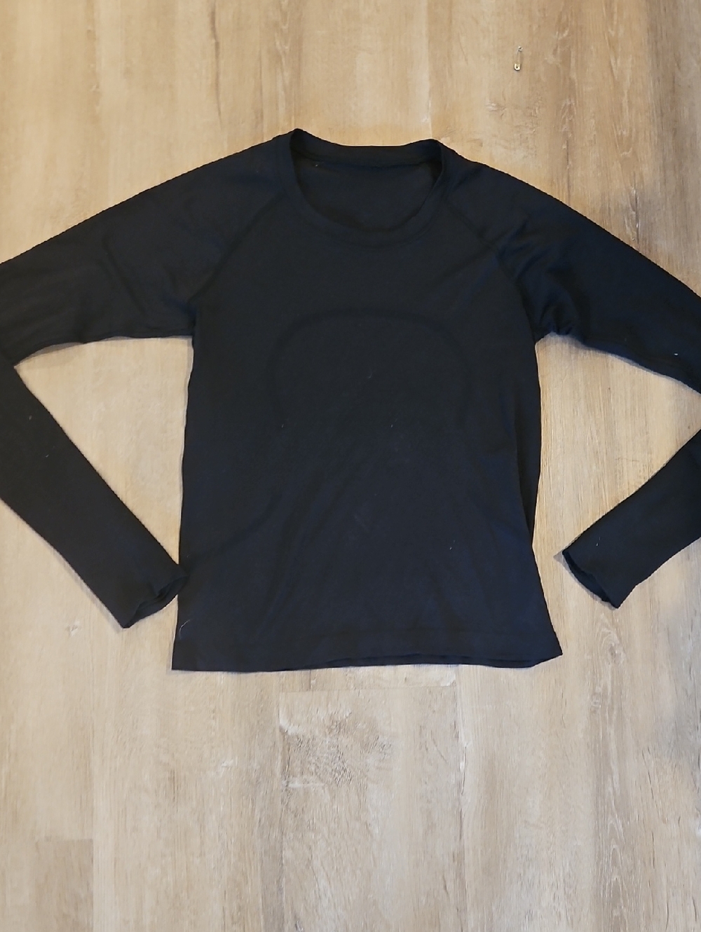 Lululemon Swiftly Black Long Sleeve
